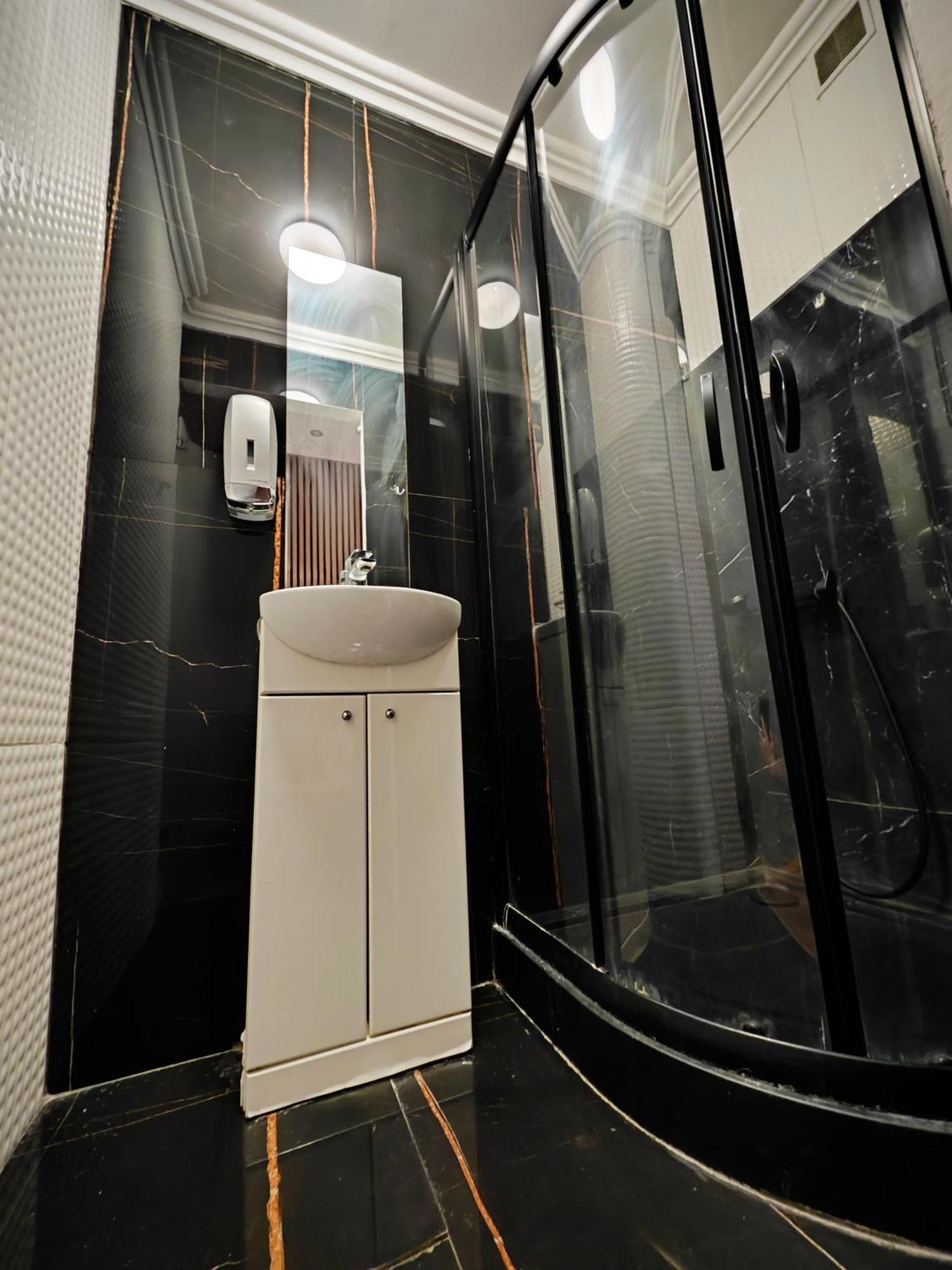 Marszalkowska Apartments Studio Central ワルシャワ エクステリア 写真